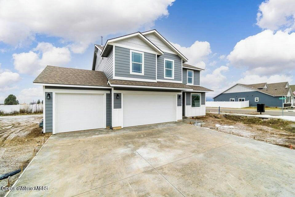 10431 N MURCIA LN, HAYDEN, ID 83835, photo 1 of 45